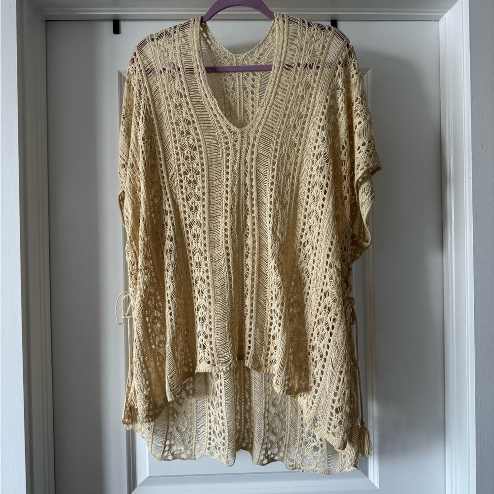 Source Unknown Beige Crochet Tunic Top
